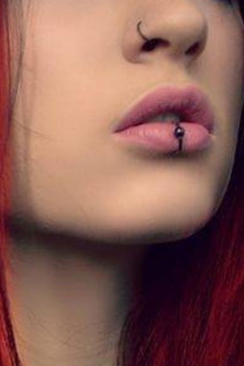 Black Nose Ring✨ 🔗 https://buff.ly/3umNR05 . . #BlackNoseRing #NoseRingStyle #PiercingFashion #BlackJewelry #NoseRingGoals #BodyPiercing #BlackBeauty #NoseRingLove Black Nose Ring Aesthetic, Nose Ring Aesthetic, Black Nose Ring, Ring Aesthetic, Black Nose, Black Jewelry, Piercings, Nose Ring, Tattoos