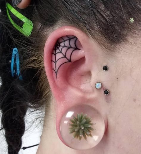 Spider Web In Ear Tattoo, Ear Web Tattoo, Gothic Ear Tattoo, Web Ear Tattoo, Spider Web Behind Ear Tattoo, Cobweb Ear Tattoo, Ear Tattoo Healed, Creepy Knee Tattoos, Goth Ear Tattoo