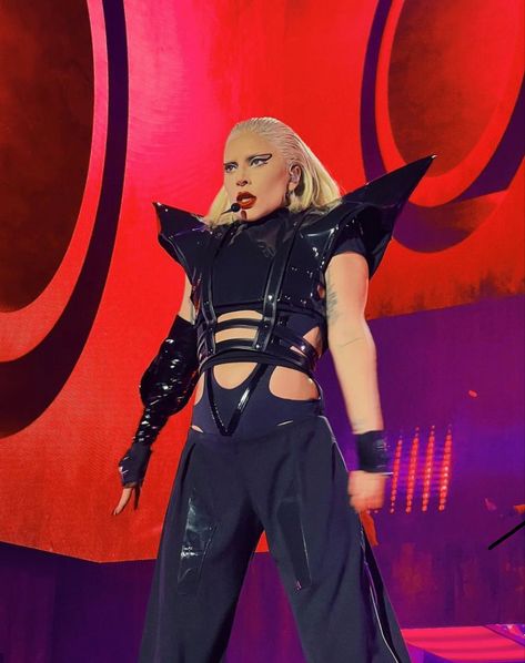 Lady Gaga Outfits Concert, Lady Gaga Outfit Inspiration, Chromatica Outfits, Lady Gaga Inspired Outfits, Lady Gaga Concert Outfit, Lady Gaga Iconic Looks, Burning Butterfly, Lady Gaga Chromatica Ball, Lady Gaga Tour