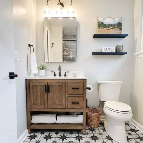 Coastal Shower Tile, Coastal Shower Tile Ideas, Small Beige Bathroom Ideas, Small Coastal Bathroom, Blue Shower Tile, Small Bathroom Window, Bathroom Coastal, Shower Tile Ideas, Penny Tile