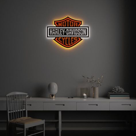 Fresh arrival! Behold the exceptional Harley Davidson Original Wall Sign, now available at an irresistible price of $79.00 Don Omar, Garage Art, Cave Decor, Garage Walls, Motor Harley Davidson Cycles, Groomsmen Gift, Man Cave Decor, City House, Gift For Dad