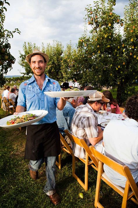 Farm dinners organized by Farm to Fork are not expensive—less than $100 per person—and you're helping to support the farms involved. Agritourism Farms, Farm Dinner, Farm To Fork, Farmhouse Restaurant, Community Table, Oregon Photography, Summer Stuff, Farm Food, Dude Ranch