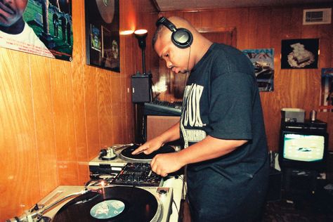 The laid-back style that's become ubiquitous in hip-hop originated here in the 1990s. Dj Screw, Southern Rap, Chopped And Screwed, Texas Man, Getting High, Hip Hop Quotes, Famous Movie Quotes, Historical Quotes, Albert Einstein Quotes