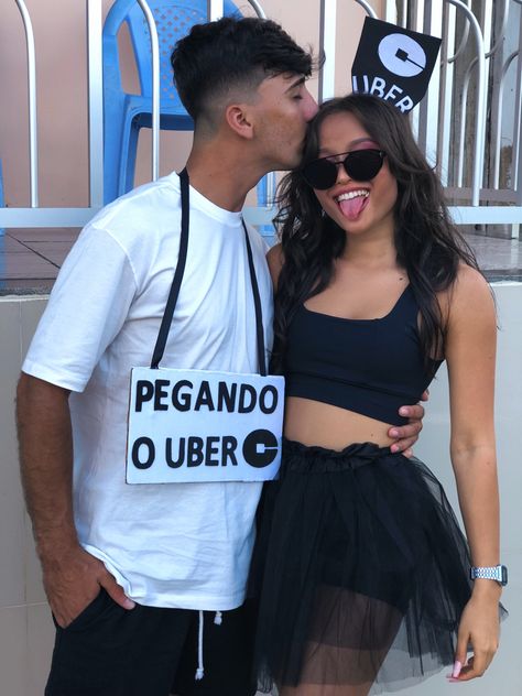 Que honra ter essa Uber particular ❤️🚙 Carnaval Aesthetic, Week Aesthetic, Bad Clothing, Fashion Week Aesthetic, Fashion Outfits Winter, Fashion Designer Aesthetics, Kawaii Logo, Carnaval Outfit, Fashion Outfits Summer