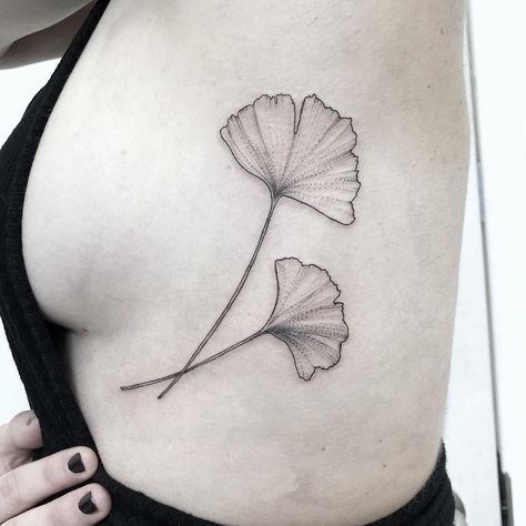 Tattoo 2022, Petite Tattoos, Ink Inspiration, Rib Tattoo, Simplistic Tattoos, Tattoo Art, Tattoos And Piercings, I Tattoo, Geometric Tattoo