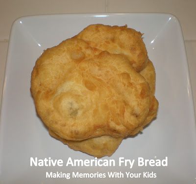 {Secret Recipe Club} Bannock: Skillet Fried Native American Bread - Making Memories With Your Kids Native American Fry Bread, Bannock Recipe, Bannock Bread, Fried Bread Recipe, Native American Food, Fry Bread, Food Club, Secret Recipe, American Food