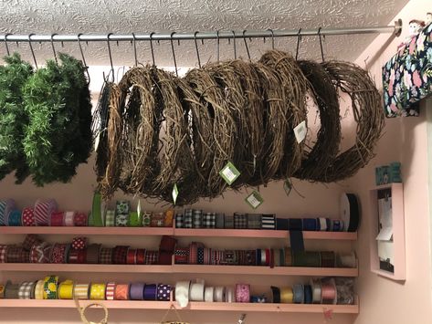 Greenery Storage Ideas, Wreath Room Organization, Organize Flowers In Craft Room, Floral Craft Room Organization, Florist Organization Ideas, Flower Shop Organization Ideas, Artificial Flower Storage Ideas, Fake Flower Storage Ideas, Silk Flower Storage Ideas