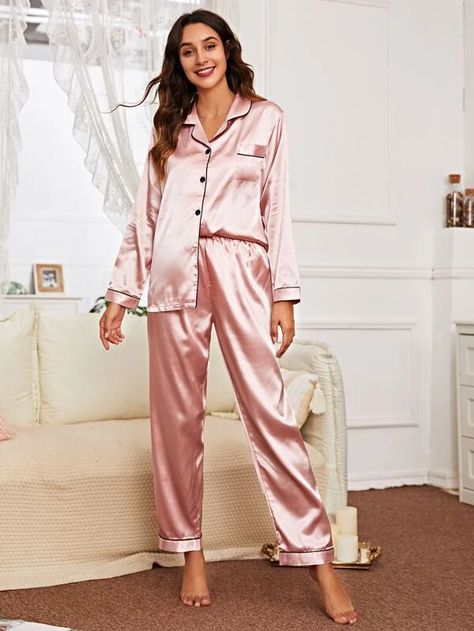 Pyjama satin