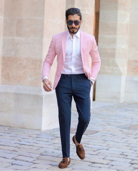 Pink Sport Coat Men Outfit, Pink Formal Outfit Men, Pink Jacket Outfit Men, Pink Blazer Outfit Men, Pink Blazer Men, Hoco Outfits For Guys, Pink Blazer Outfit, Have A Wonderful Weekend, Blue Suit Men