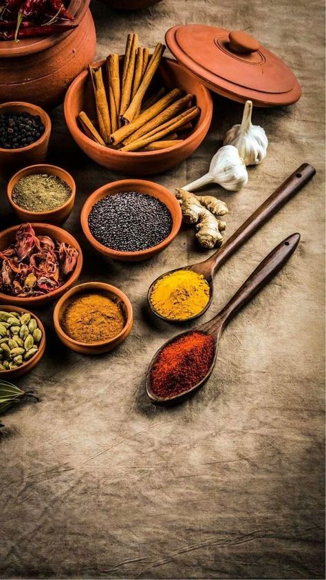 Food Background Wallpapers, Spices Photography, Ingredients Photography, Magia Das Ervas, Food Photography Tips, Homemade Spices, Food Backgrounds, Food Wallpaper, Photography Creative