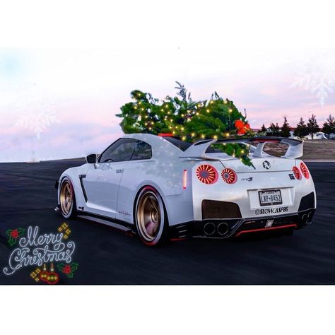 Nissan GTR: Merry Christmas to all you GT-R fans out there! Photo @t.media.takes and owne... - Alo Japan Jdm Christmas, Christmas Cars, Jdm Nissan, Nissan Gtr R35, Car Christmas, Gtr R35, Type Shi, Christmas Car, Street Racing Cars