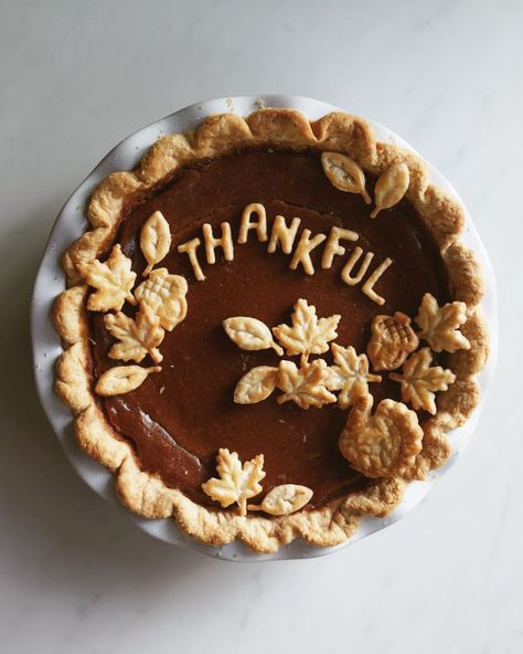 All Posts • Instagram Fall Pie Crust Designs, Thanksgiving Pie Crust Designs, William And Sonoma, Thanksgiving Pie Crust, Pie Crust Art, Crust Designs, Maple Pecan Pie, Pecan Pie Crust, Turkey Pie