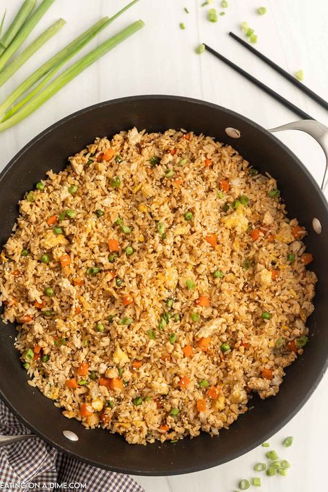 Ground Chicken Fried Rice - Easy Ground Chicken Fried Rice Ground Chicken Fried Rice, Chicken Fried Rice Recipes, Fried Rice Recipes, Chicken Fried Rice Easy, Outdoor Cooking Recipes, Chicken Fried Rice Recipe, Chicken Tikka Masala Recipes, Gluten Free Main Dishes, Ground Chicken Recipes