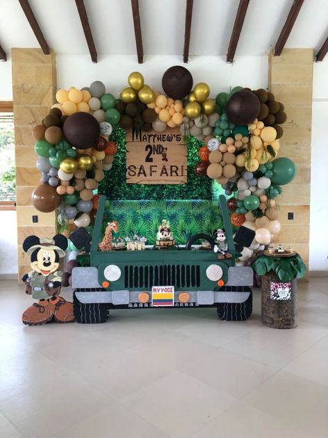 Mickey Mouse Safari First Birthday, Mickey Safari 2nd Birthday, Safari Birthday Party Mickey Mouse, Wild One Theme Birthday Party, Safari Birthday Theme Decoration, Mickey Jungle Safari Party, Mickey Safari Backdrop, Mickey Mouse Jungle Theme, Safari Mickey Mouse Party Birthday