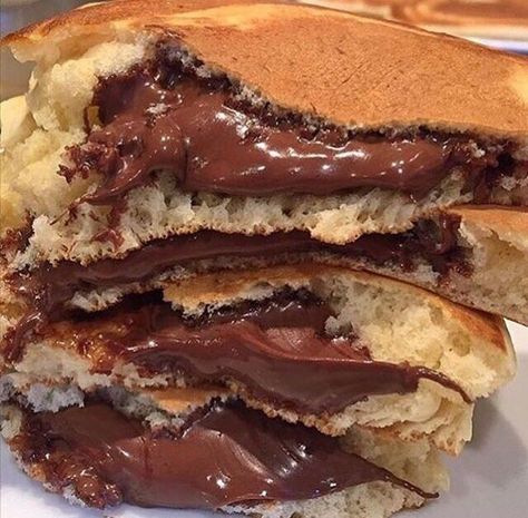 @ItsFoodPorn : Chocolate Donuts. https://t.co/gHa7EwrZk3 Pancakes Nutella, Nutella Pancakes, Homemade Nutella, Chocolate Donuts, Instagram Search, Interesting Photos, Tag Your Friends, Trifle, I Love Food