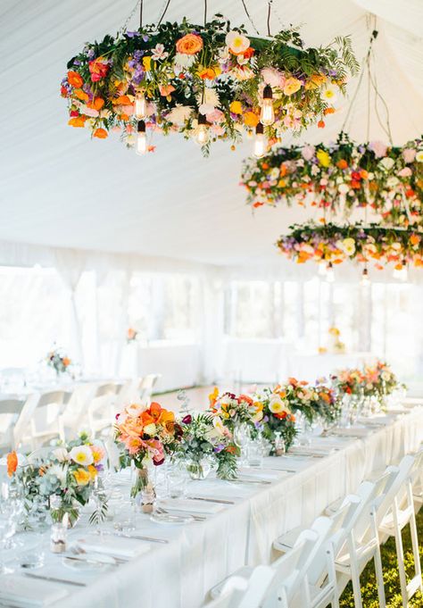 Moving onto floral chandeliers! Have you ever seen anything so lush and colorful? | 19 Insanely Gorgeous Wedding Flowers That'll Get You Hard Flowers Hanging, Tafel Decor, Wedding Reception Flowers, Flower Chandelier, Floral Chandelier, Spring Wedding Flowers, Wedding Table Flowers, Reception Flowers, Summer Wedding Colors