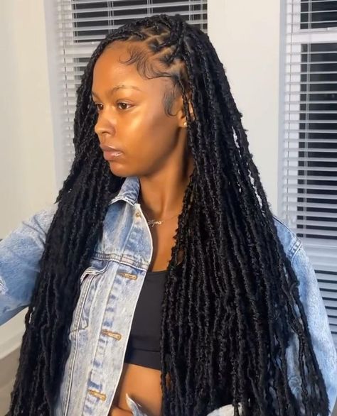 Hairstyles For Black Women Soft Locs, Distressed Faux Locs Medium Length, Flat Soft Locs, Fox Locs Hairstyles For Black Women, Medium Faux Locs, Small Faux Locs, Messy Dreads, Fox Locs, Goddess Soft Locs