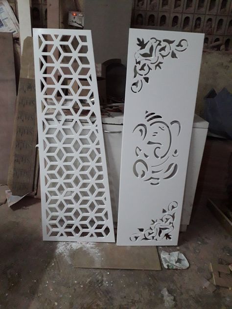 Corian jali and fabrication Mandir Side Jali, Mandir Side Wall Design, Mdf Jali Design, Pooja Units, Pooja Cabinet, Mandir Door, Jali Designs, Puja Unit, Mandir Designs