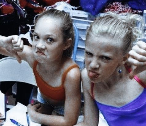 Maddie And Paige, Paige Mackenzie, Dance Moms Clips, Dance Moms Costumes, Dance Moms Maddie, Dance Moms Moments, Dance Moms Cast, Dance Moms Pictures, Dance Moms Funny