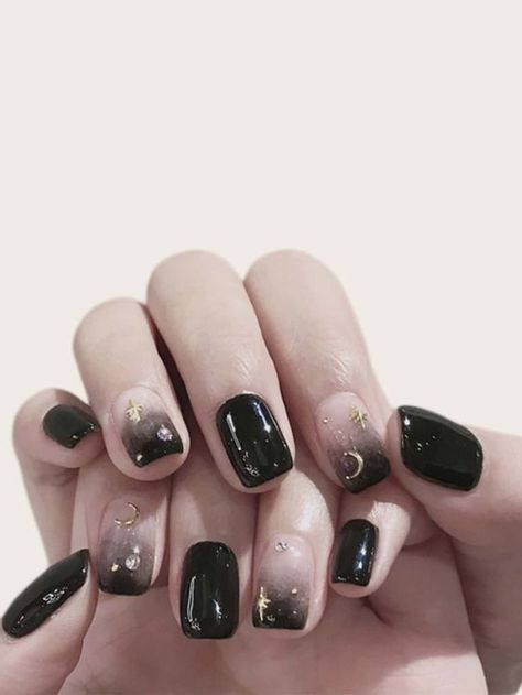 40+ Gorgeous Star Nails You Need To Try | Chasing Daisies Tape Nail Art, Kutek Disney, Witchy Nails, Moon Nails, Gothic Nails, Goth Nails, Short Acrylic, Nails Black, Short Nail Designs