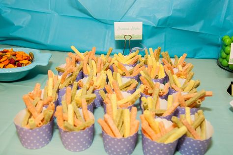 Easy Mermaid Party, Little Mermaid Party Food, Mermaid Party Food Ideas, Seashell Cookies, Mermaid Birthday Party Food, Mermaid Party Food, Little Mermaid Party, Mermaid Theme Birthday Party, Ariel Birthday