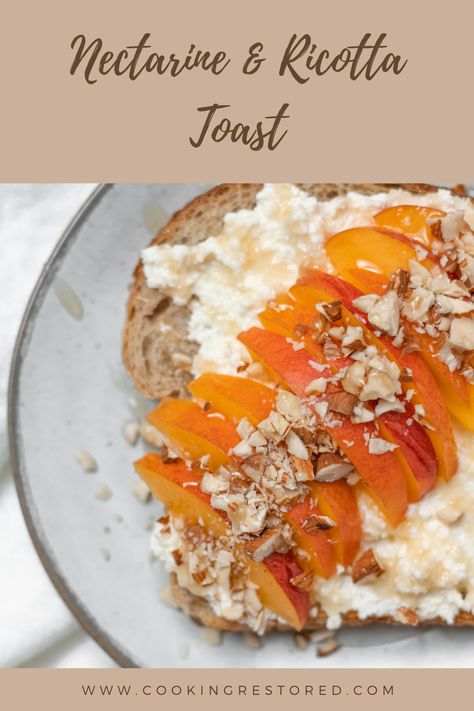 This nectarine and ricotta toast is everything I want for breakfast this summer! Farm fresh nectarines, creamy ricotta cheese, chopped almonds, and a drizzle of honey makes this perfection. Nectarine Baked Oatmeal, Lemon Berry Ricotta Toast, Ripe Nectarines Recipe, Baked Nectarines Healthy, Ricotta Hot Honey Toast, Toast For Breakfast, Ricotta Toast, Nectarine, Honey Recipes