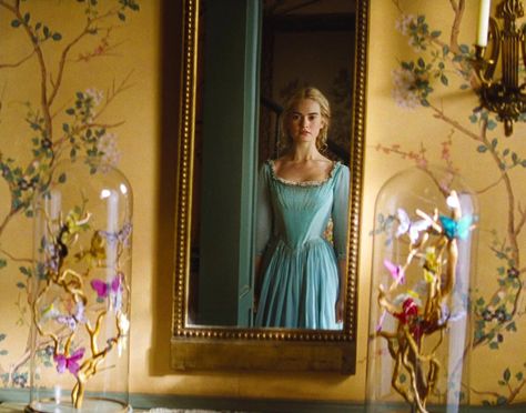 Cinderella 2015 House Interior, Cinderella House Interior, Cinderella Interior Design, Cinderella Aesthetic Bedroom, Cinderella 2015 Aesthetic House, Live Action Cinderella House, Cinderella House Movie 2015, Cinderella Interior, Cinderella Bathroom