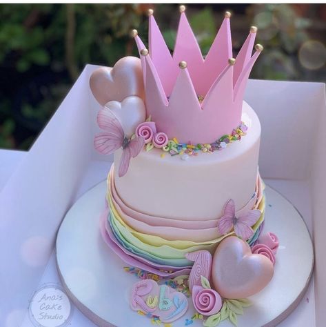 Cake Ideas For Kids Girl, Birthday Cake Kids Girl, First Birthday Girl Cake Ideas, Baby Girl Cake Ideas, Birthday Cake For Kids Girl, Girl Cakes Birthday, Princess Cakes Ideas Girl Birthday, Girly Cake Ideas, Cake Ideas For Girls Birthday