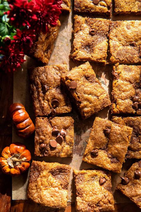 Cinnamon Swirl Chocolate Chip Pumpkin Bars. Chocolate Chip Pumpkin Bars, Beer Braised Chicken, Pumpkin Squares, Fall Cookie Recipes, Half Baked Harvest Recipes, Pumpkin Chocolate Chip Cookies, Pumpkin Bars, Harvest Recipes, Pumpkin Butter