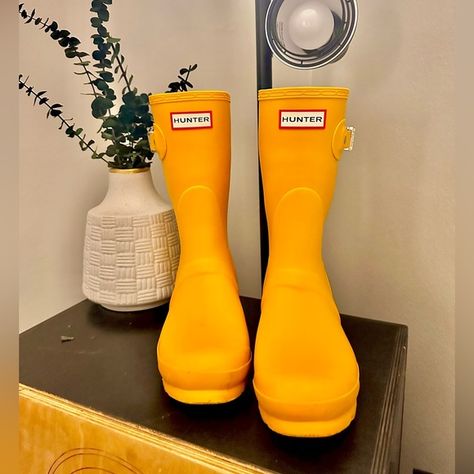 Hunter Original Short Waterproof Rain Boot (Women) Yellow Hunter Boots, The Color Yellow, Rain Boots Women, Future Wardrobe, Yellow Short, Hunter Shoes, Rain Boot, Yellow Shorts, Hunter Boots