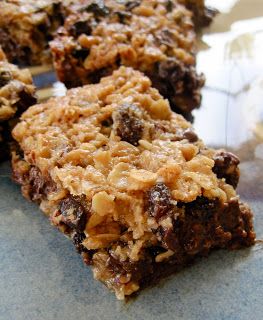 Thick, Chewy Granola Bars -- modify slightly. Baked Granola Bars, Chewy Granola Bar Recipe, Granola Bar Recipe Chewy, Granola Bar Recipe, Granola Snacks, No Bake Granola Bars, Chewy Granola Bars, Baked Granola, Granola Recipe Bars