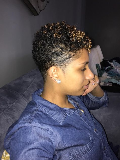 Pixie Cut On Natural Hair Black Women, Short Curly Haircuts Natural Black Women, Natural Short Cuts, Natural Short Hair, Natural Haircuts, Short Natural Haircuts, Short Natural Curly Hair, Short Natural Hairstyles, Black Hair Short Cuts