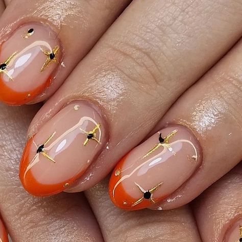 Pumpkin Biab Nails, Biab Nails Ideas, Pumpkin French Nails, Bare Nails With Design, Orange Biab Nails, Fall Pattern Nails, Fall Orange Nail Designs, Pumpkin Pie Nail Art, Halloween Biab Nails