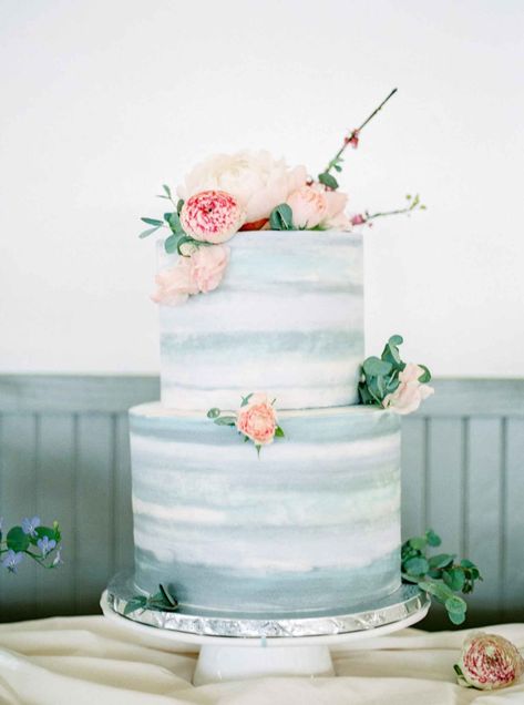 Beach Wedding Ideas Dresses, Botanical Wedding Cake, Coastal Wedding Cake, Beach Celebration, Photography Camp, Watercolor Wedding Cake, Cake By The Ocean, Coastal Wedding Inspiration, Garden Wedding Cake