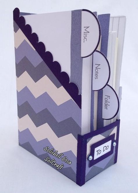 Solisbell Sosa - File Folder box holder File Holder, Scrap Album, Craft Rooms, Magazine Holders, Easy Paper Crafts, File Folder, 3d Projects, School Crafts, Have Some Fun