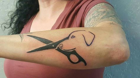 Dog head scissors Dog Grooming Tattoo Ideas, Dog Grooming Tattoo, Groomer Tattoo, Dog Groomer Tattoo, 3 Tattoo, Dog Groomer, Dog Tattoo, Dog Tattoos, Pet Grooming