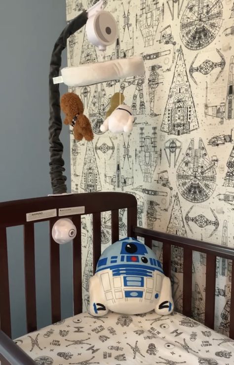 Star Wars nursery ✨ #starwars #starwarsnursery #nursery #nurserydecor #nurseryideas #r2d2 #c3po #chewie #darthvader #maytheforcebewithyou #mtfbwy Star Wars Nursery Boy, Star Wars Baby Nursery, Star Wars Nursery Decor, Baby Boy Nursery Stars, Star Wars Themed Nursery, Star Wars Baby Room, Star Wars Kids Room, Star Wars Nursery, Star Wars Room