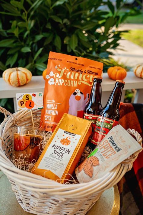 43 Gift Basket Ideas | Homemade Gift Baskets for Any Occasion | HGTV Spice Gift Basket, Diy Gift Basket Ideas, Tricky Tray, Pumpkin Spice Gift, Thanksgiving Baskets, Diy Gift Basket, Spiced Almonds, Homemade Gift Baskets, Unique Gift Baskets