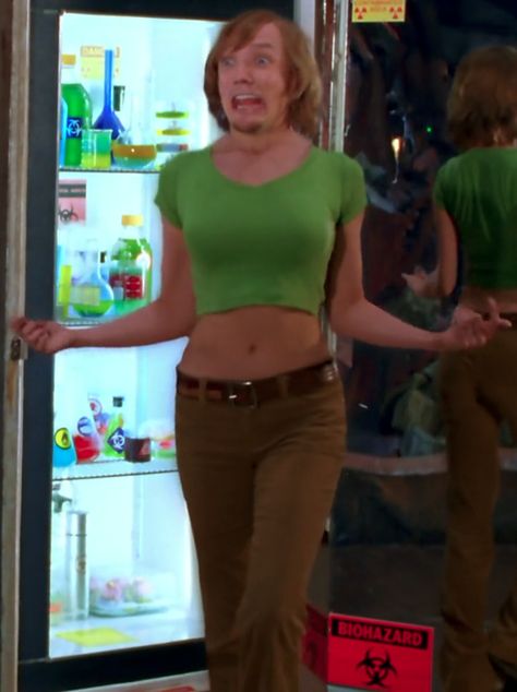 90s Inspired Halloween Costumes Women, Woman Shaggy Costume, Shaggy Costume Female Scooby Doo, Shaggy Womens Costume, Womens Shaggy Costume, Woman Costumes Ideas, 90s Movies Halloween Costumes, Shaggy And Scooby Costumes Couple, Shaggy Girl Costume