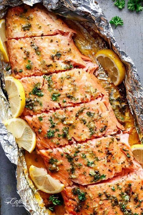 This Honey Garlic Butter Salmon In Foil recipe is an easy dinner to throw together on your busy weeknights or weekends! A delicious 4-ingredient honey garlic butter sauce is baked with a whole side of salmon, wrapped in foil, baked and broiled (or grilled) for that extra golden, crispy, caramelised and flakey finish! Honey Garlic Butter Salmon, Foil Wrapped Salmon, Garlic Butter Salmon In Foil, Side Of Salmon, Salmon In Foil Recipes, Salmon In Foil, Honey Garlic Salmon, Grilled Salmon Recipes, Garlic Butter Salmon