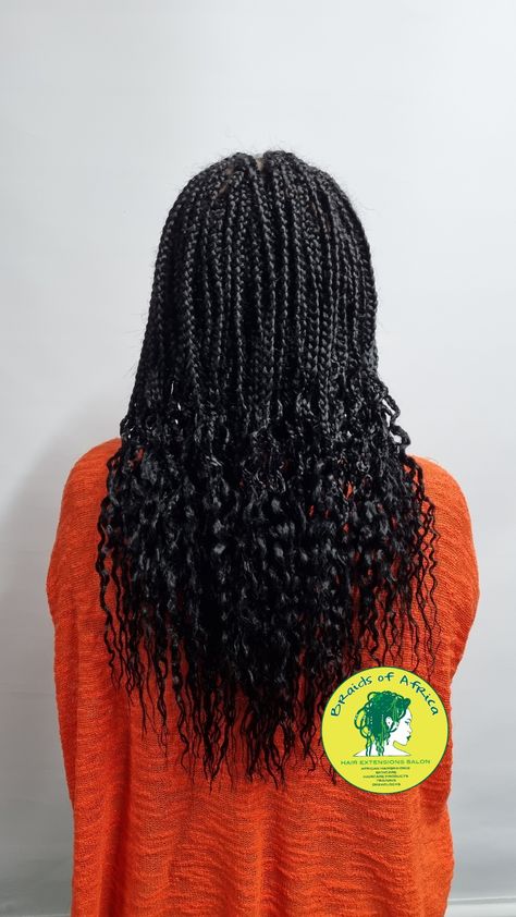 Single braids with hot water curls with Full head scalp coverage. (It's not a wig) #braidsofafrica💯 Water Curls Braids, Curls Pictures, Braided Curls, Water Curls, Curls Braids, Curl Braids, Hair Extension Salon, Single Braids, African Fashion Skirts