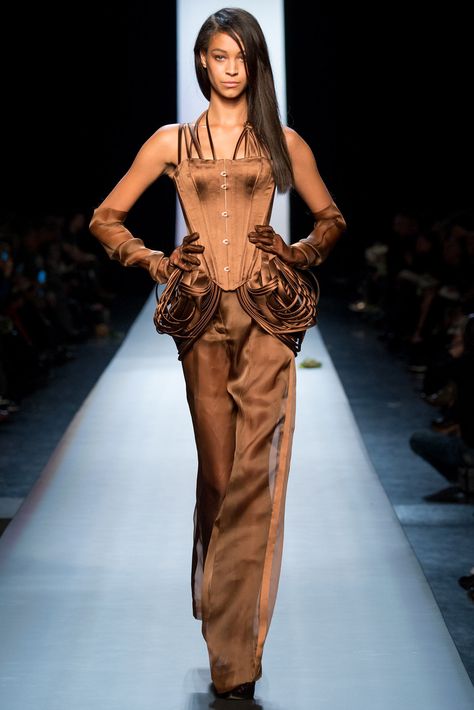 Jean Paul Gaultier | Spring 2015 Couture Jean Paul Gaultier Women, Jean Paul Gaultier Haute Couture, 2015 Couture, Couture 2015, Paul Gaultier Spring, Couture Runway, Sport Chic, Paul Gaultier, 2015 Fashion