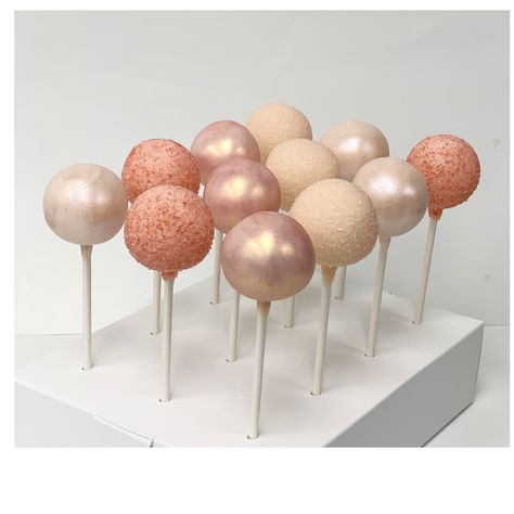 Rose Gold Ideas Birthday, Cake Pop Wedding Display Dessert Tables, Metallic Cake Pops, Birthday Cake Pops For Women, Rose Gold Cake Decorations, Rose Gold Party Favors Birthday, Rose Gold Themed Party, 40th Birthday Rose Gold Theme, Rose Gold Treat Table