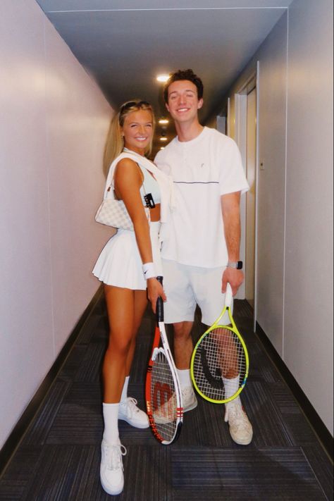 Golfer Couple Costume, Lion King Couple Costume, Tennis Pro And Frat Bro Costume, Tennis Costume Halloween, Golf Couple Halloween Costumes, Tennis Couple Costume, Cute Halloween Couples Costumes, Golf Couple Costume, Golfer And Caddy Couples Costume