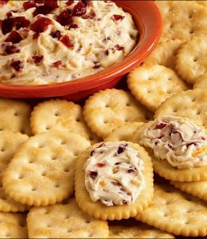 Creamy Cranberry Spread Cranberry Spread, Pecan Dip, Cracker Spread, Cranberry Delight, Holiday Dip, Sweet Dip, Cranberry Dip, Christmas Dip, Cracker Recipe