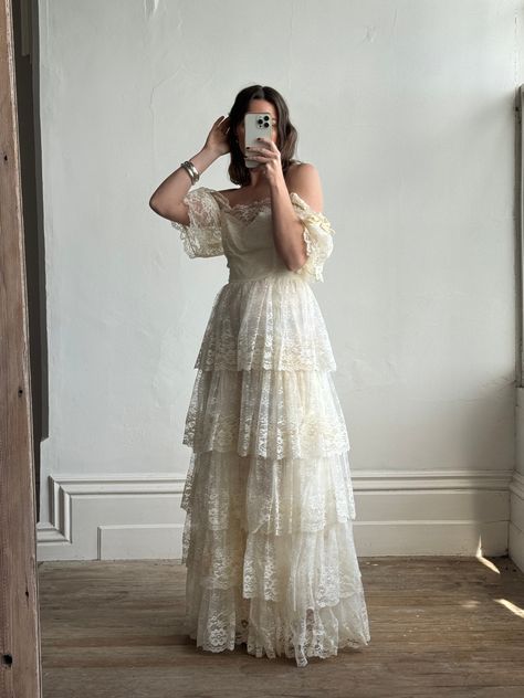 Vintage Vintage Unique Wedding Dress, 70s Lace Wedding Dress, Vintage Ruffle Wedding Dress, Tiered Lace Wedding Dress, Vintage Engagement Dress, Vintage Eclectic Wedding Dress, 1970s Vintage Wedding Dress, Vintage Tiered Wedding Dress, 70s Style Wedding Dress