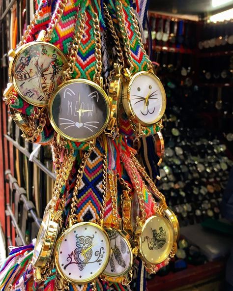 Anshita Anand on Instagram: “Time for weekend shopping! 🛍 Colaba Causeway. . . A long alley full with vibrant beautiful stuff. You could shop crazy over here or get…” Colaba Causeway, London Dreams, Mobile Cover, Instagram Time, Mobile Covers, Wrap Watch, Desi, London, On Instagram