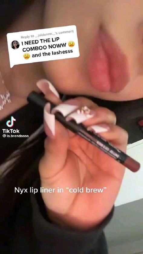 Cold Brew Lip Liner, Nyx Lip Liner, Maquillage Yeux Cut Crease, Latina Makeup, Nyx Lip, Lip Makeup Tutorial, Makeup Artist Tips, Makeup Help, Lip Combo