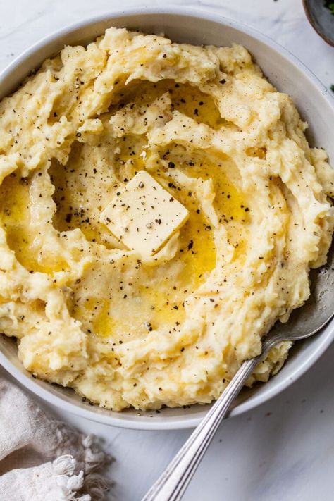 Mashed Potatoes With Skin, Baked Bone In Chicken, Crockpot Chicken And Potatoes, Healthy Mashed Potatoes, Crockpot Mashed Potatoes, Vegan Crockpot, Homemade Mashed Potatoes, The Magical Slow Cooker, Mashed Potatoes Recipe