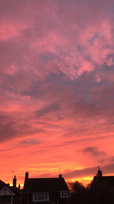 Pictures Of The Sky Sunsets, Sunset Astethic, Pink Sunset Aesthetic, Pink Sky Aesthetic, Pink Aesthetic Sunset Wallpaper, Sunset Orange, Pink Hour, Orange Pink Aesthetic, Orange Sunset